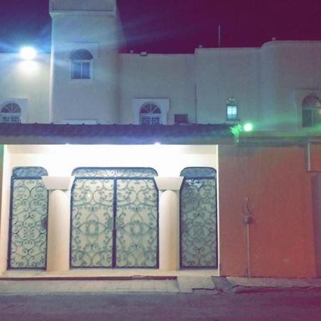 Masaken Alkenan Apartment Янбу Екстериор снимка