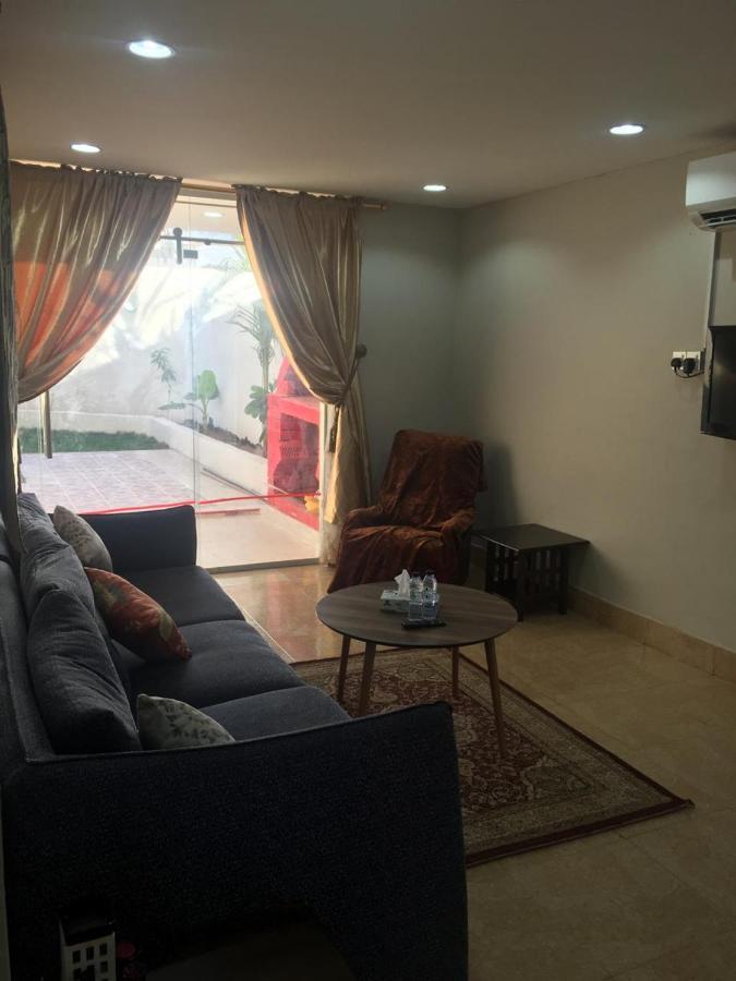 Masaken Alkenan Apartment Янбу Екстериор снимка
