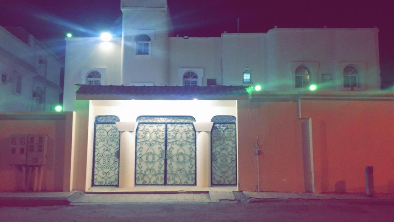 Masaken Alkenan Apartment Янбу Екстериор снимка