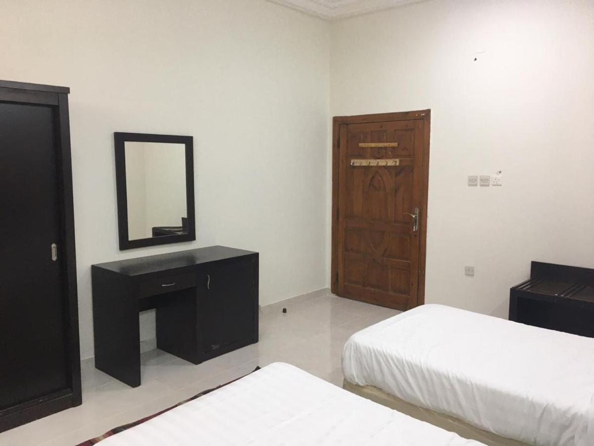Masaken Alkenan Apartment Янбу Екстериор снимка