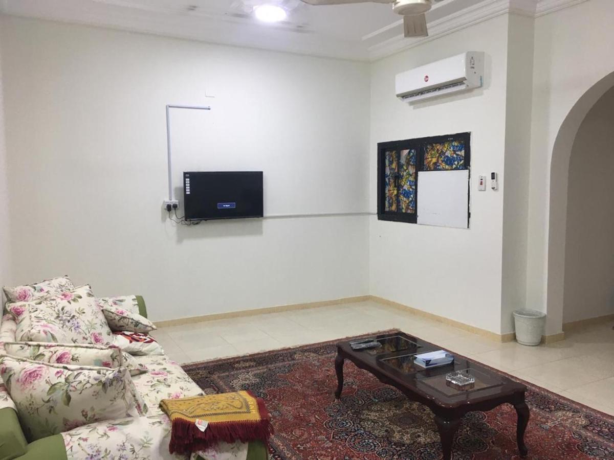 Masaken Alkenan Apartment Янбу Екстериор снимка