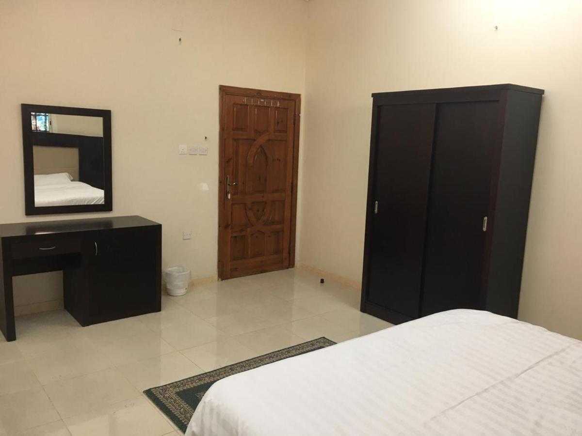 Masaken Alkenan Apartment Янбу Екстериор снимка
