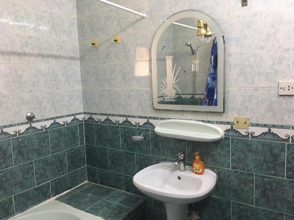 Masaken Alkenan Apartment Янбу Екстериор снимка