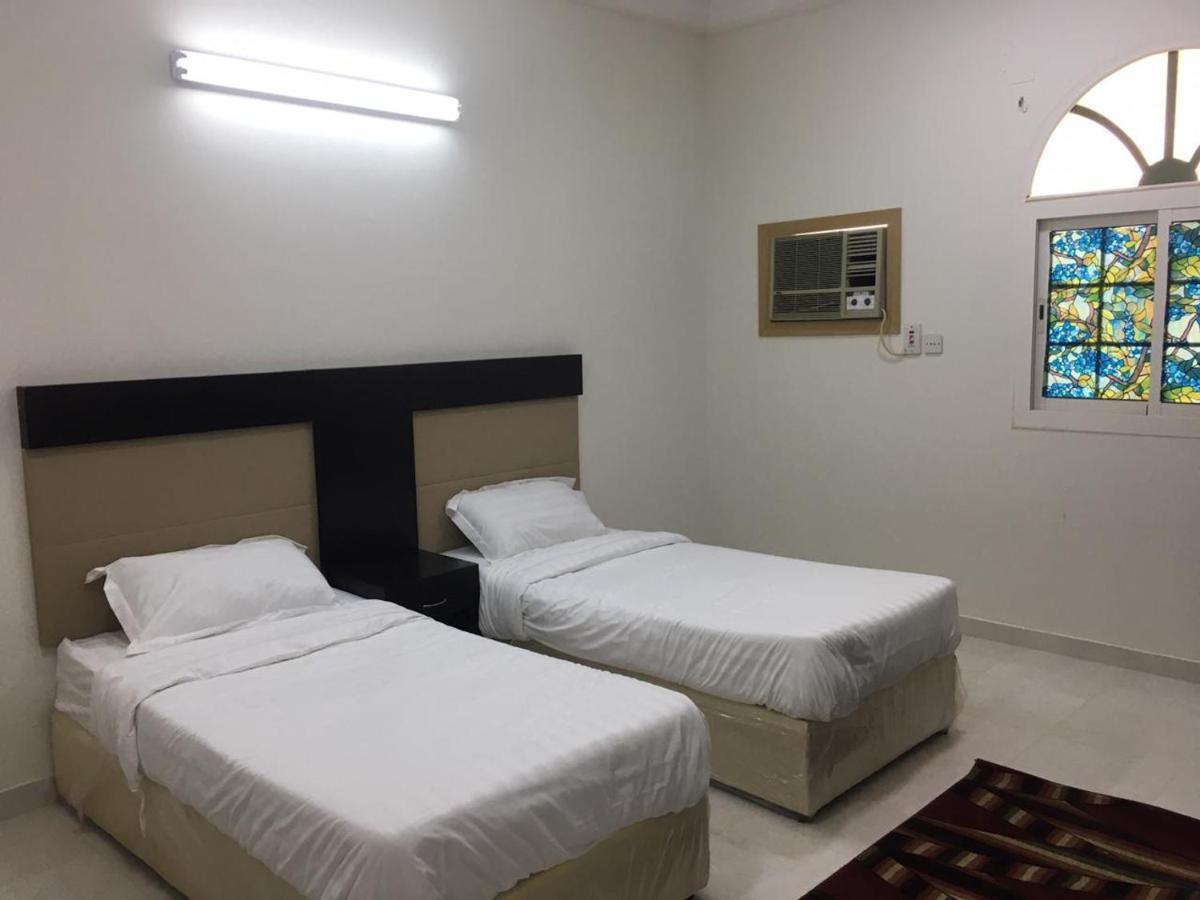 Masaken Alkenan Apartment Янбу Екстериор снимка