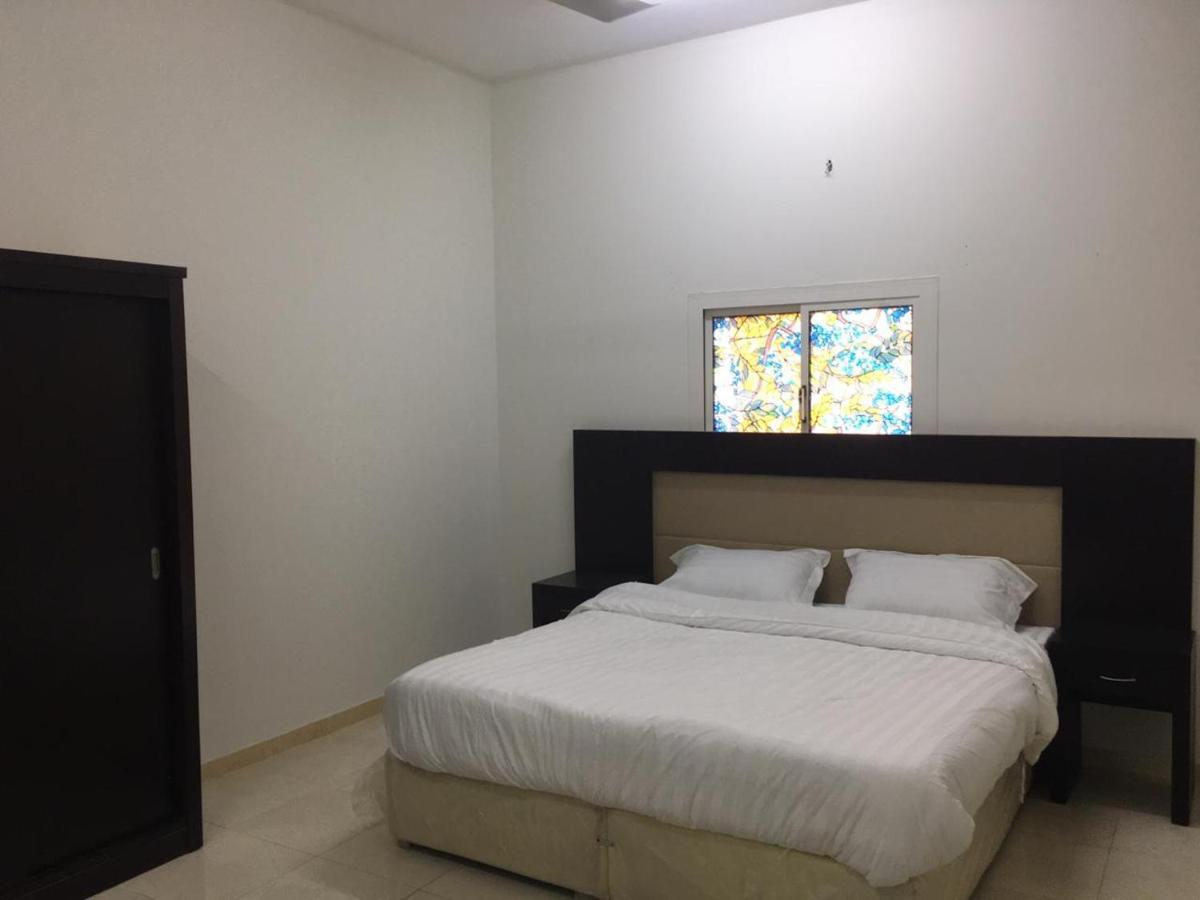Masaken Alkenan Apartment Янбу Екстериор снимка